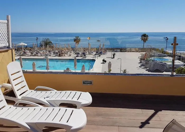 شقة Penthouse Sea Views + Private Solarium
